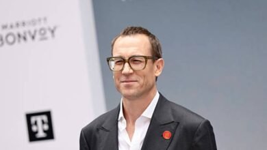 tobias menzies